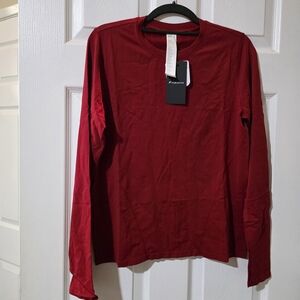 Feather Tech+ Long-Sleeve Top Red Size Medium